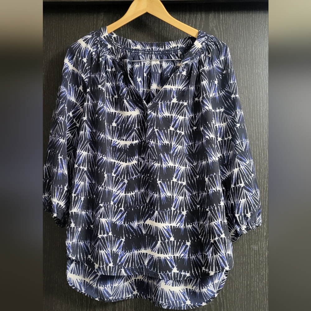 Vinage Elegant Silk Women's Navy and White Blouse